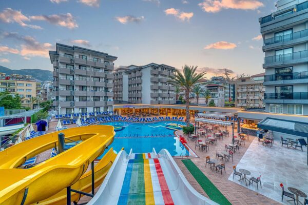 Hotel Kahya Sommer 2023